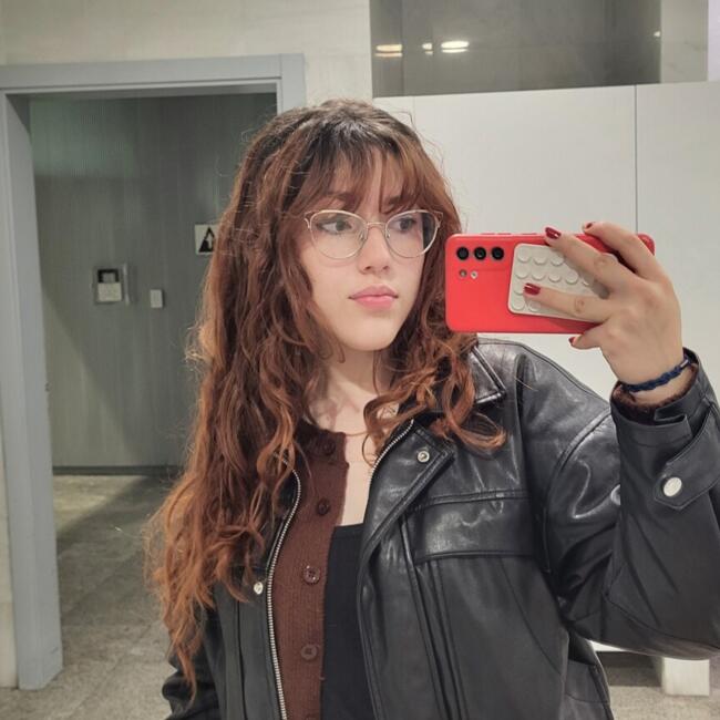 Babysitter in Haro: Paola