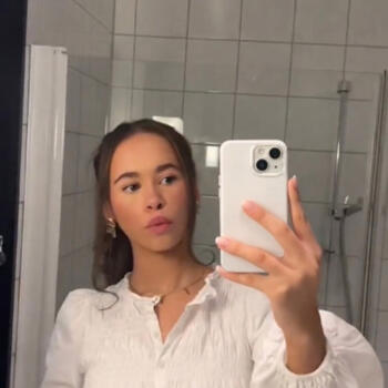 Lapsehoidja asukohas Antwerpen: Esther