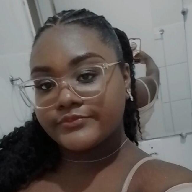 Babysitter in Louveira: Eloisa