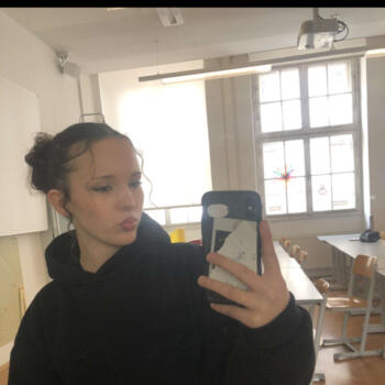 Babysitter in Graz: Lia