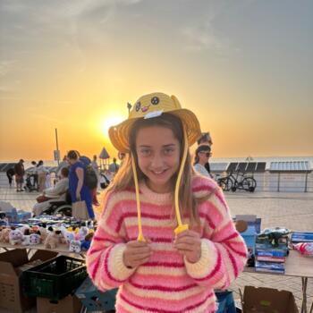 Babysitter in Ostend: Charlotte