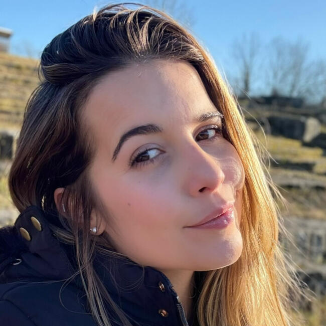 Babysitter in Zürich: Cristina