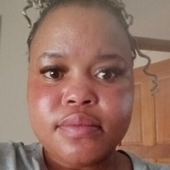 Nanny in Tsakane: Seemola Agnes