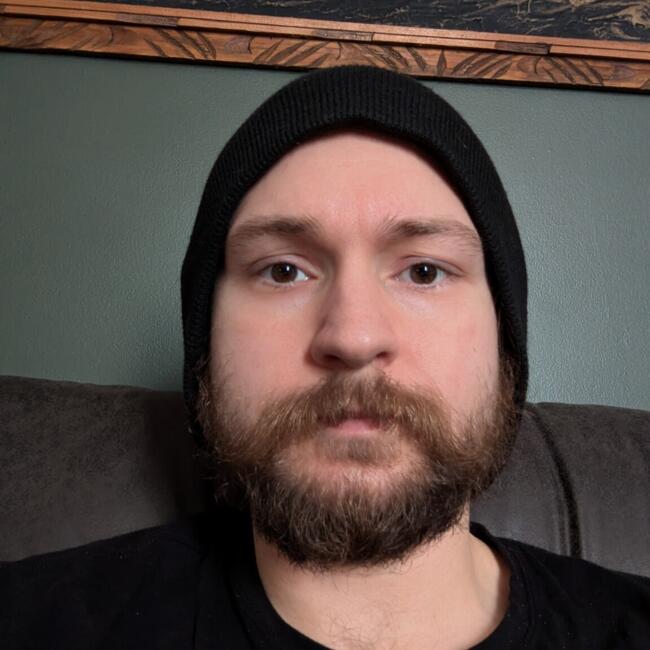 Babysitting job in Regina: Steele