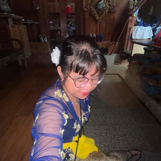 Babysitter in Bali: Nia