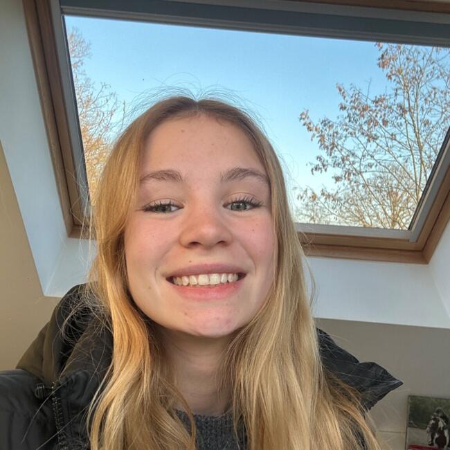 Babysitter in Rixensart: Elisa