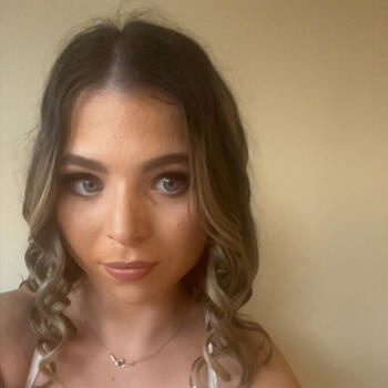 Babysitter Rosses Point: Roisin