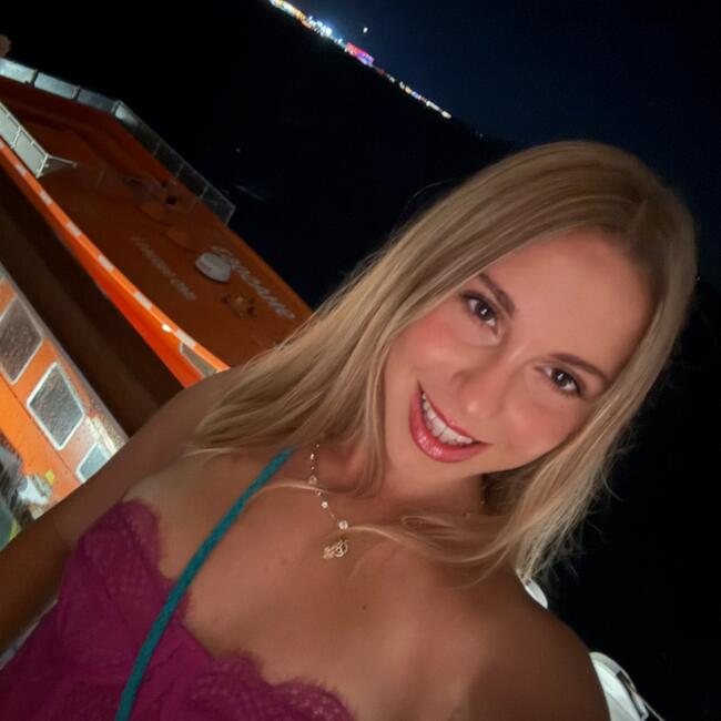 Babysitter in San Gregorio di Catania: Giulia