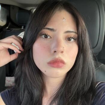 Babysitter in Ensenada: Kamila