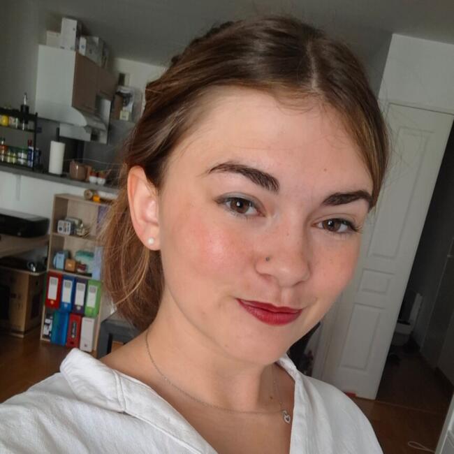 Babysitter in Blois: Oceane