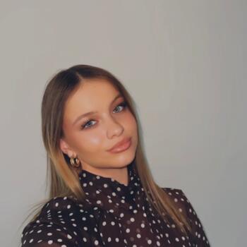 Baby-sitter Hornaing: Chloé