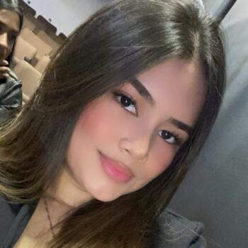 Padre/madre Medellín: Carolina