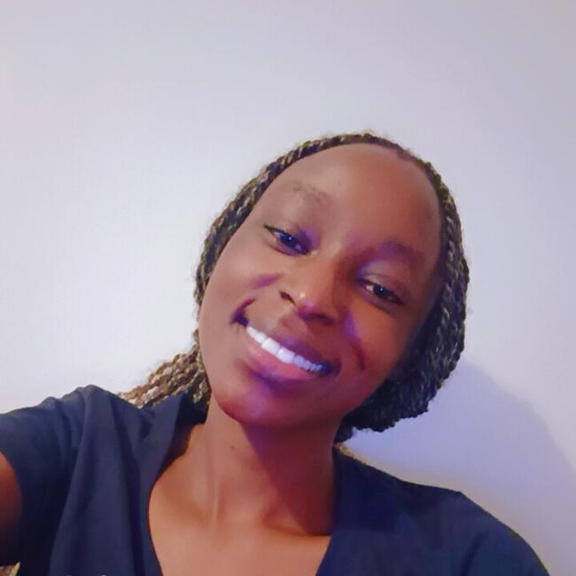 Babysitter in Colchester: Bett