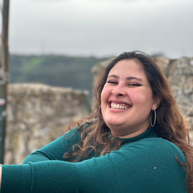 Babysitter in Loures: Raphaella