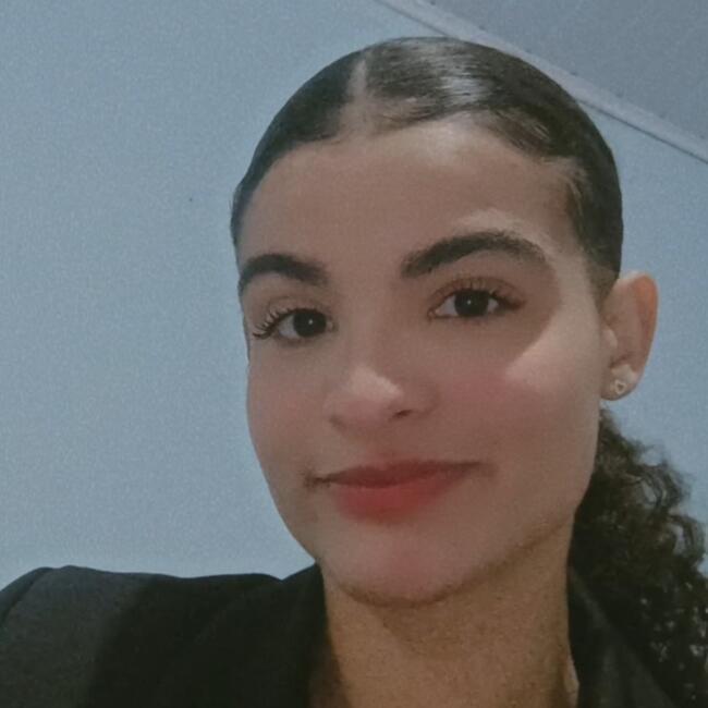 Babysitter in Criciúma: Larissa Bernardo André