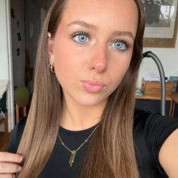 Baby-sitter Caen: Zélie