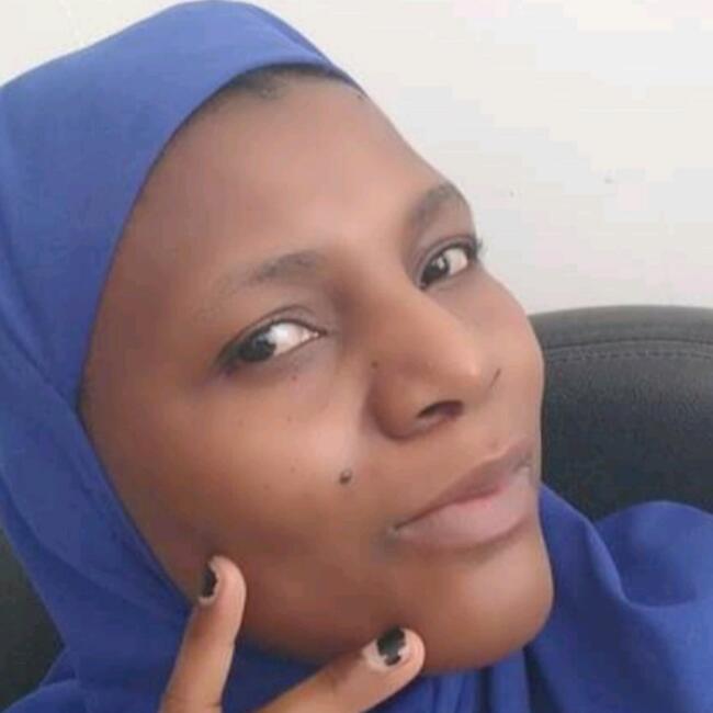 Nanny in Dubai: Hindu