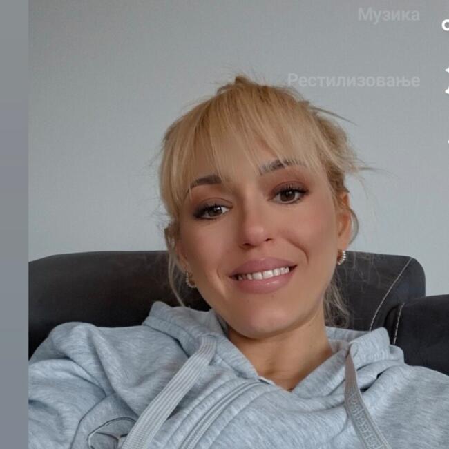 Babysitter in Belgrade: Andjela
