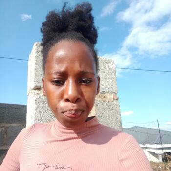 Babysitter in Estcourt: Sinenhlanhla