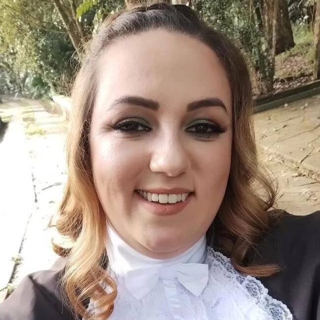 Babysitter in Porto Alegre: Jaqueline