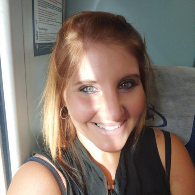 Babysitter in Bari: Valentina