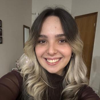Babá em Londrina: Rílary