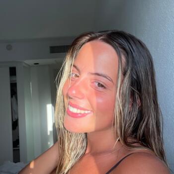Babysitter em Vila Nova de Gaia: Ana raquel