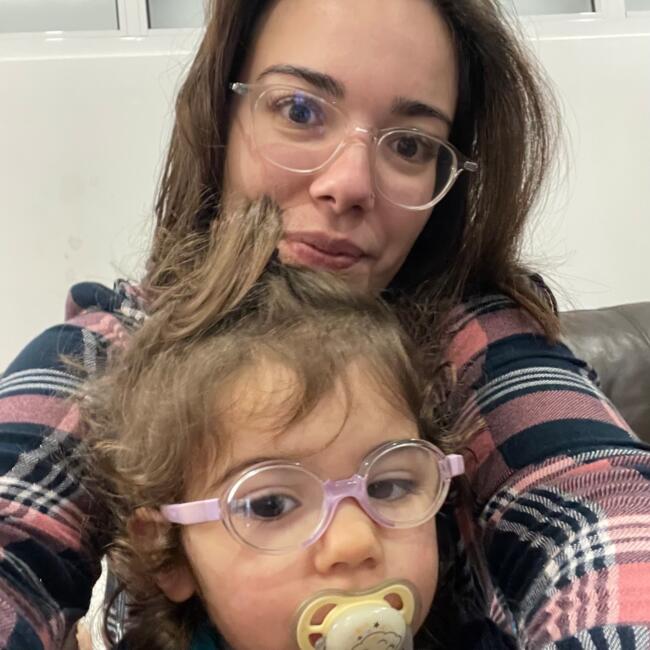 Trabalho de babysitting em Rio Tinto: Nádia