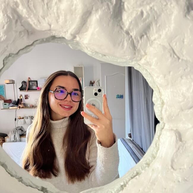 Babysitter in Charbonnières-les-Bains: Billie