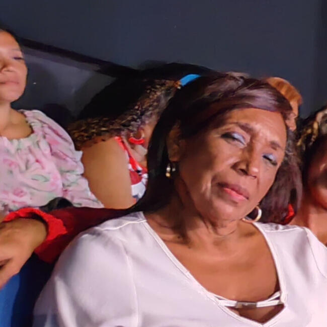 Babysitter in Chilibre: Elsa