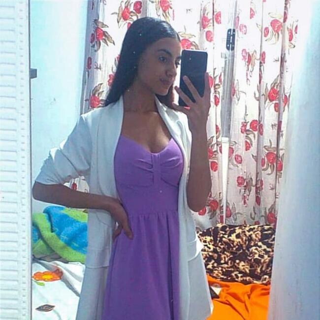 Babysitter in São Paulo (São Paulo): Larissa