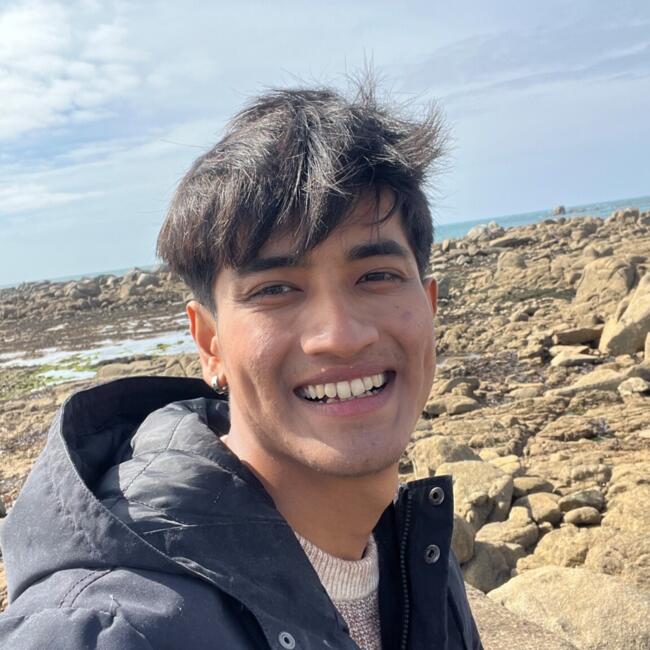 Babysitter in Amiens: Pempa Tshering Bhutia