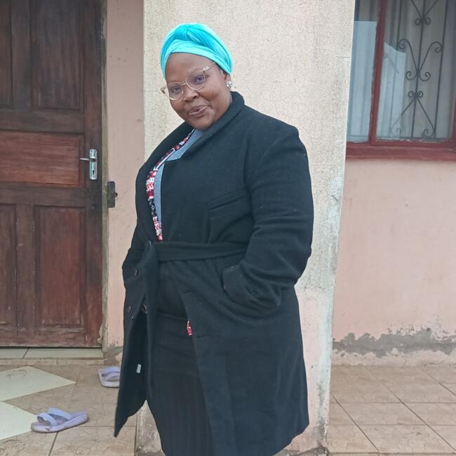 Babysitter in Morningside Manor: Zandile