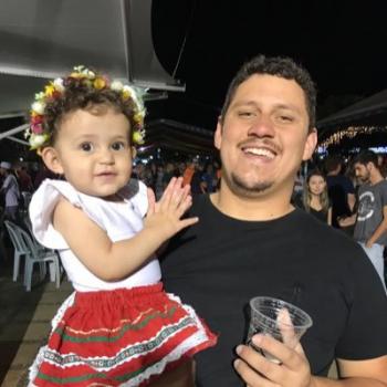 Babysitting Jobs in Ponta Grossa: babysitting job Renan
