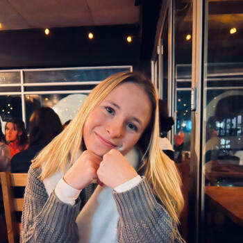 Babysitter Cape Town: Tara