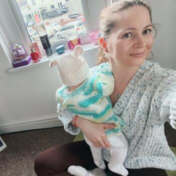 Babysitter in Newport: Lenka