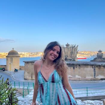 Babysitter Girona: Guiomar