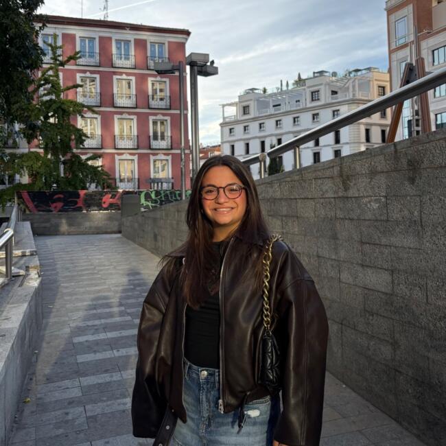 Babysitter in Alcalá de Henares: Mireia