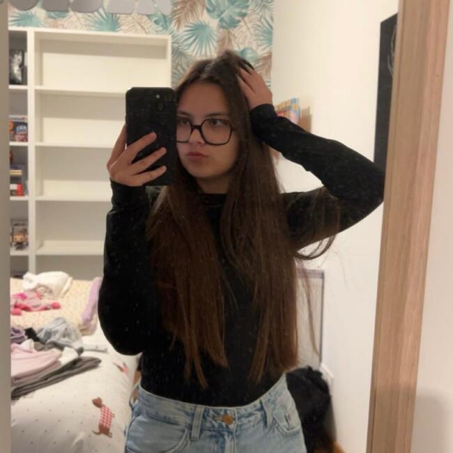 Babysitter in La Frenaye: Thaïs