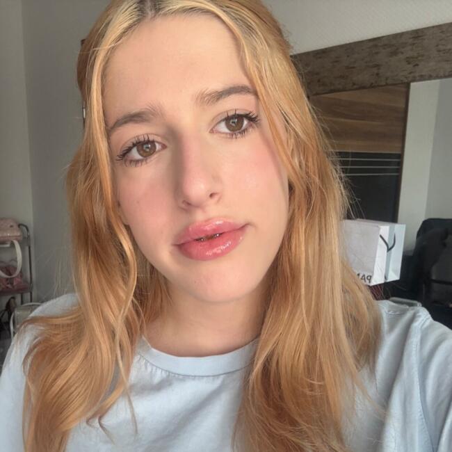 Babysitter in Kayl: Veronika
