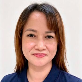 Nanny in Calamba: Emily