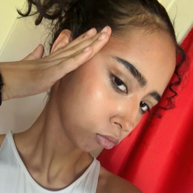 Babysitter in Bruges: Dordaneh