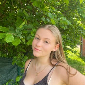 Nanny in Houthalen-Helchteren: Elina