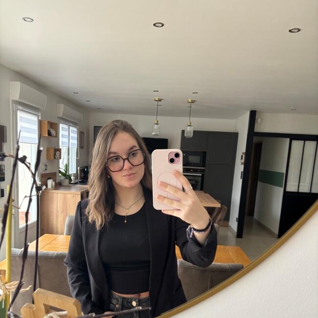 Babysitter in La Thieuloye: Manon