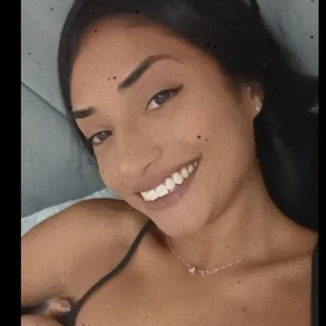 Babysitter in Jandira: Nayara