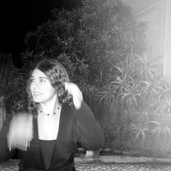 Babysitter in Sesimbra: Luana