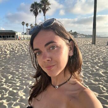 Baby-sitter Velaux: Jade