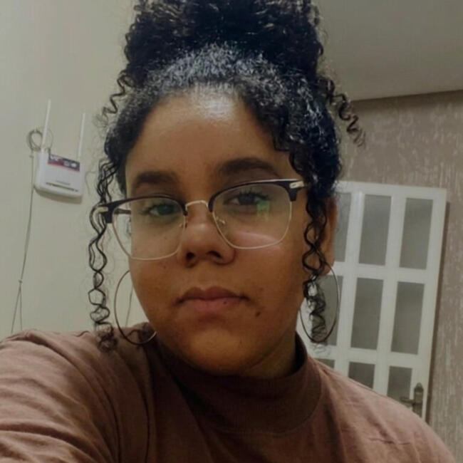 Babá em Montes Claros: Tamires