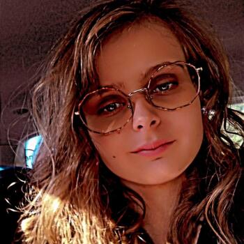 Babysitter in Denderleeuw: Abbygaelle