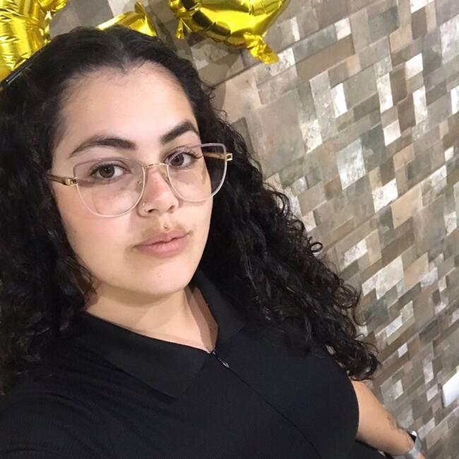 Babysitter in Curitiba: Caroline